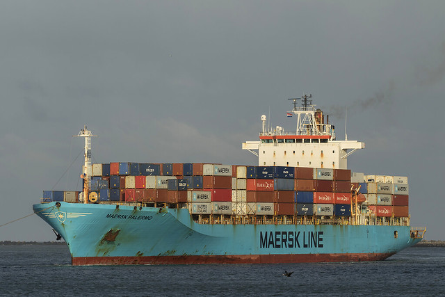 MAERSK PALERMO  Container Ship - Beerkanaal - Maasvlakte