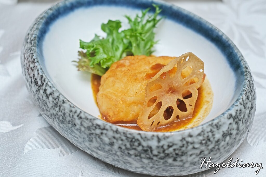Hai Tien Lo-Deep-fried Sea Perch Fillet with Shacha Sauce