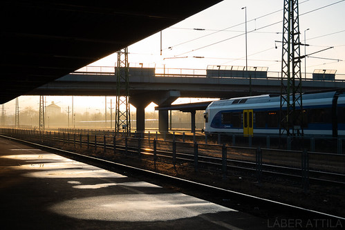 415 budapest flirt hungary kőbányakispest máv stadler morning publictransport rail railway sunrise train