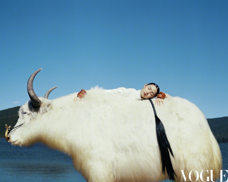 Xiao-Wen-Ju-Vogue-China-Cover-Photoshoot16