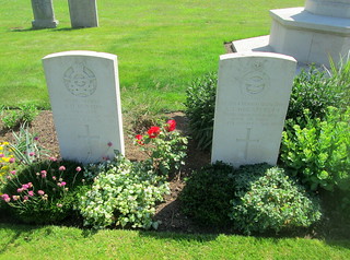 Leuchars, 2 War Graves | by jackdeightonsf