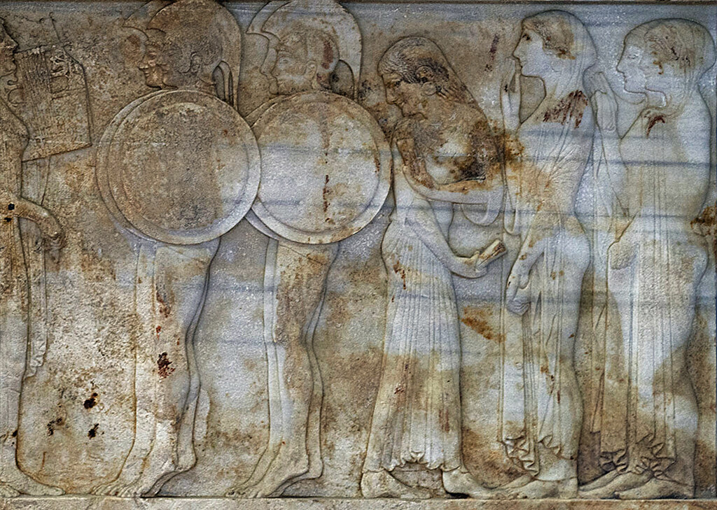 A16 Polyxena sarcophagus Side A - Aufwartung, Geschenke, Musik & Tanz, detail rechts 14b  [520-500 BCE] - Troy AM - DO, pbase