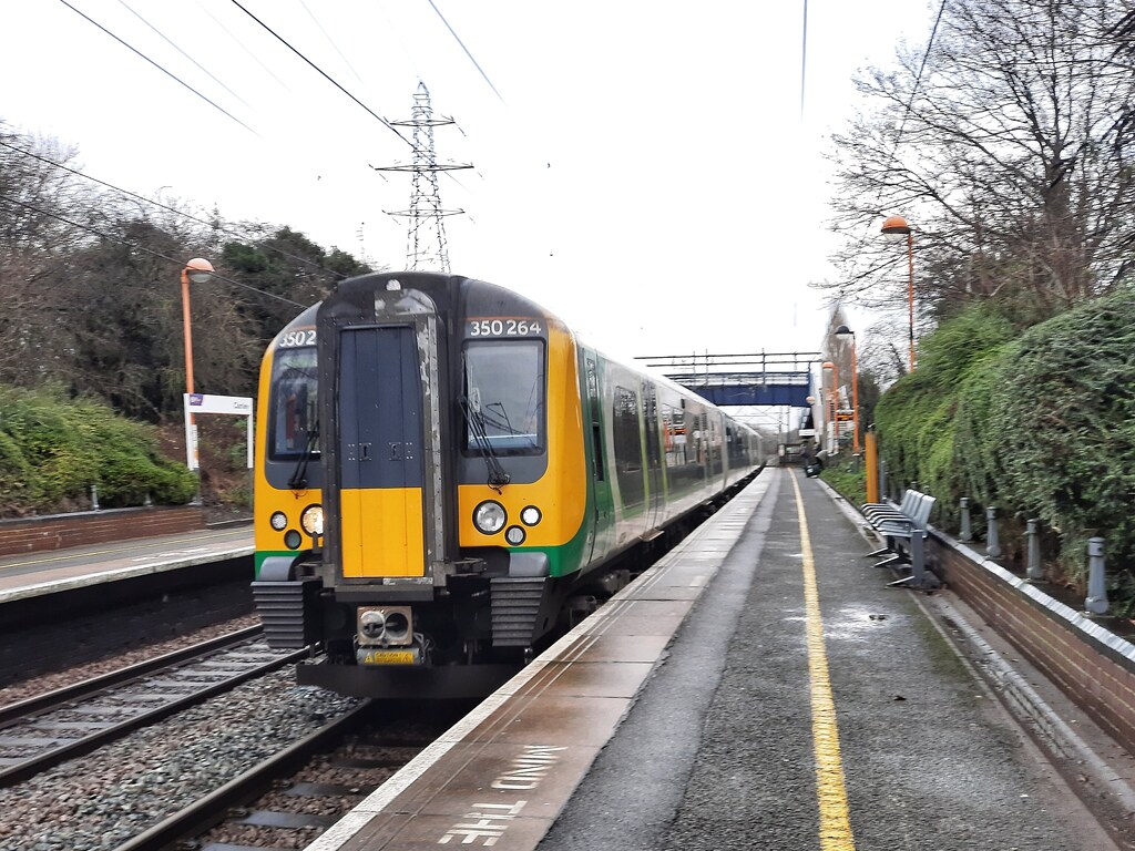 08/01/22 West Midlands Day Tripper 350264 and 350112 Canley to Hampton-in-Arden