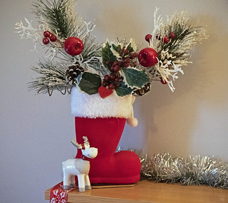 Santa's Boot Mantlepiece Decoration