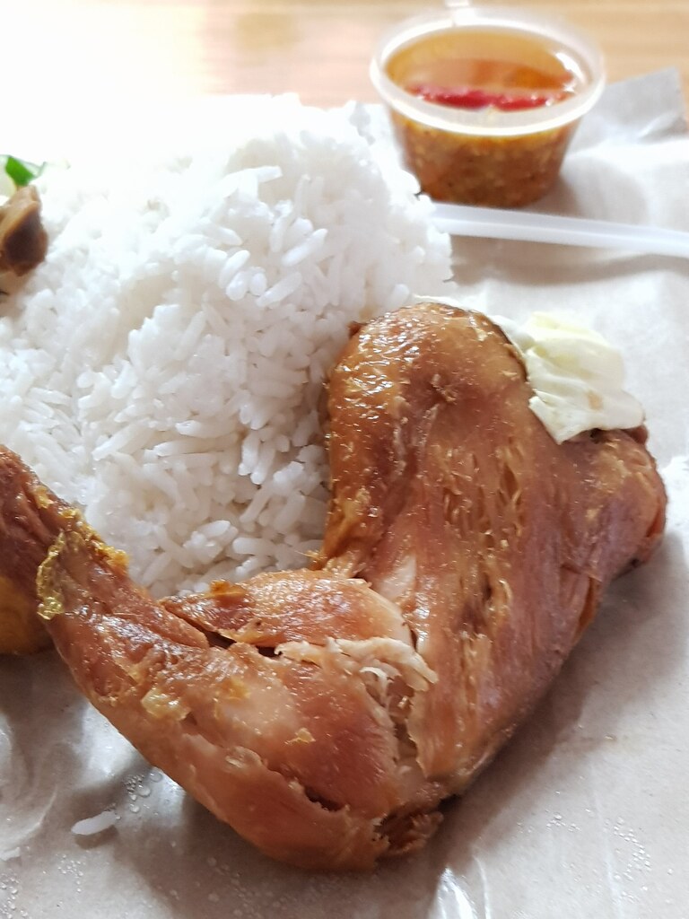 印尼烤椰絲炸雞飯 Ayam Bumbu Ori set rm$10.90 @ Ayam Gepuk Pak Gembus USJ9