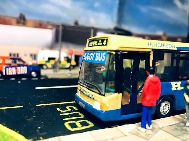 Hutchison of Overtown, Buggy Bus, Optare 1:76