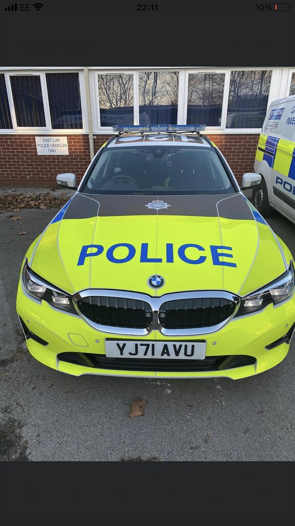 YJ71AVU BMW 330D MHEV (Diesel & Electric Power) XDrive Sport Tourer Roads Policing Unit. Operated by North Yorkshire Police in a revised livery .  NYP photograph