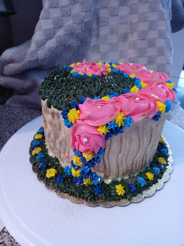 Cake by Jami's Cake