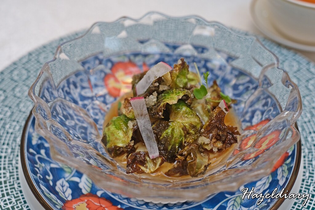 Crystal Jade Golden Palace-Crisp-fried Brussel Sprouts with Fresh Silken Beancurd Skin