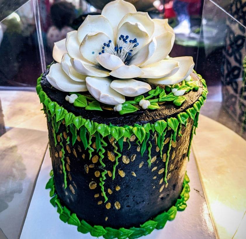 Cake by Lio'lia Cakes