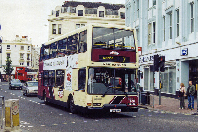 Brighton & Hove (ES) - T806 RFG
