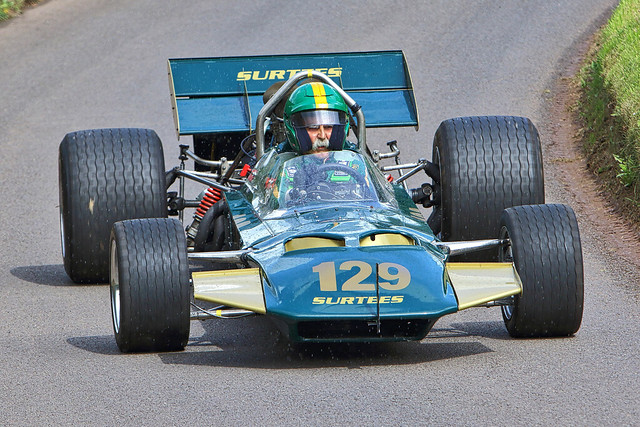 129 - Surtees Formula 5000 - Jolyon Harrison - 322A9273