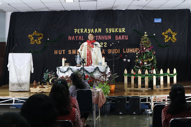 Bersyukur Dimulai dari Hal Kecil ; Misa Ulang Tahun SMP Strada Budi Luhur