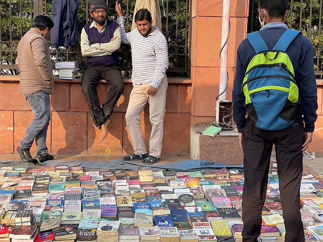 City Hangout - Sunday Book Bazar, Mahila Haat
