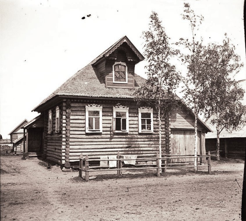 1913. Дом с мезонином. Бор д. Новгородская губ.