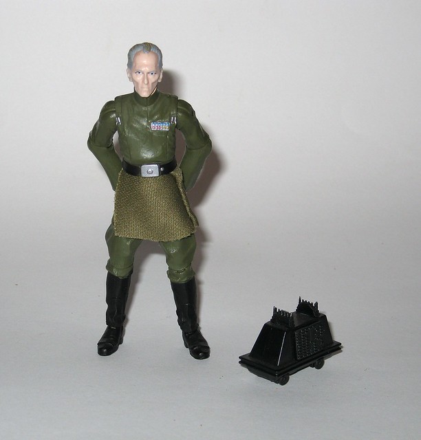vc98 grand moff tarkin with mouse droid star wars the vintage collection a new hope basic action figures hasbro 2012 b