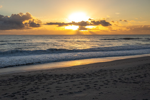 beach sattellitebeach sunrise