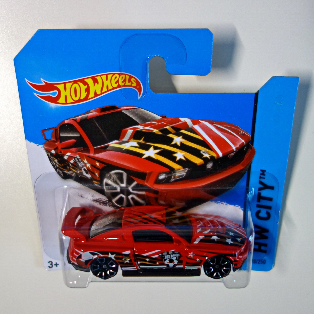 Image of Custom '12 Ford Mustang - BFC41 (2)