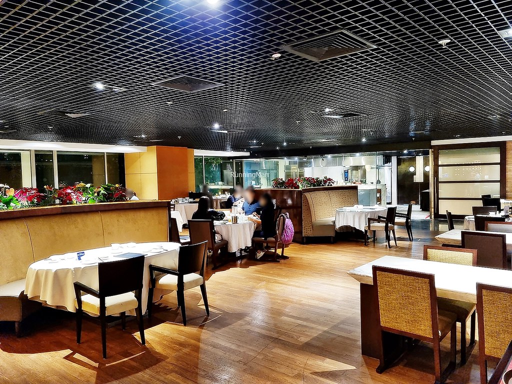 Silk Road Restaurant Dining Hall