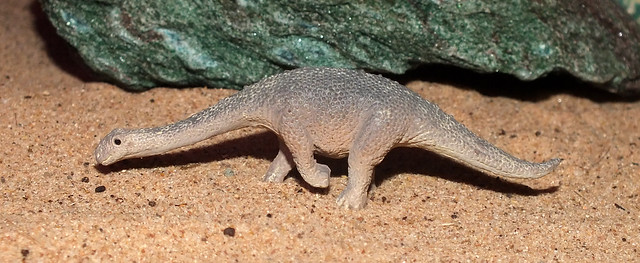 Mamenchisaurus (†Mamenchisaurus constructus) juvenile PNSO replica