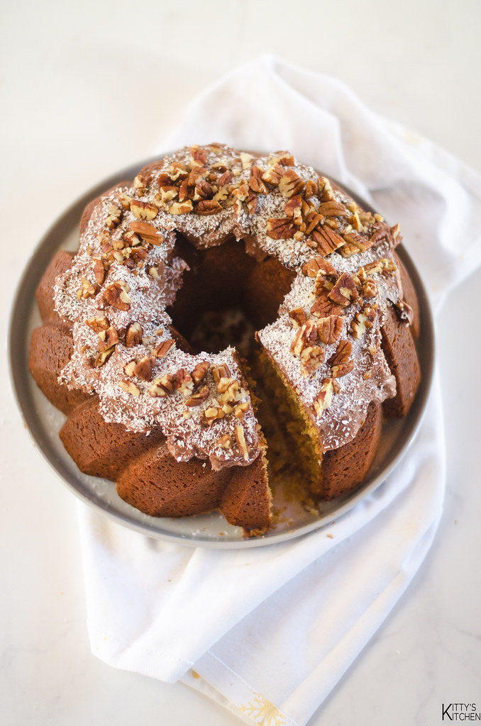 Italian Cream Bundt Cake | Kitty's Kitchen