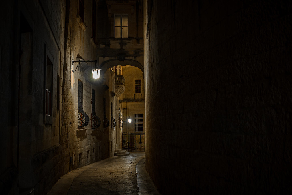 The Silent City by night, Malta