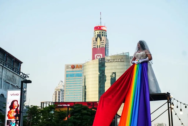 泰國法庭裁定同性婚姻「違反自然」不獲憲法承認-歧視言論惹２７萬人聯署抗議-4.jpg