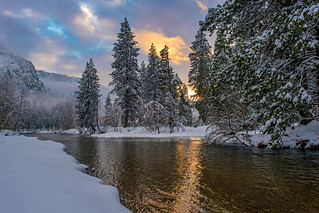 Thumbnail image for album (Sun going down on a snowy Merced River)