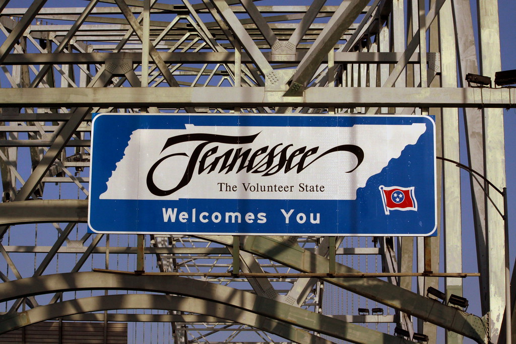 Welcome to Tennessee sign - DeSoto Bridge