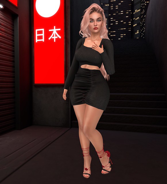 AnaSTyle Clara Black Exclusive@SWANK Event ends January 30, 2022