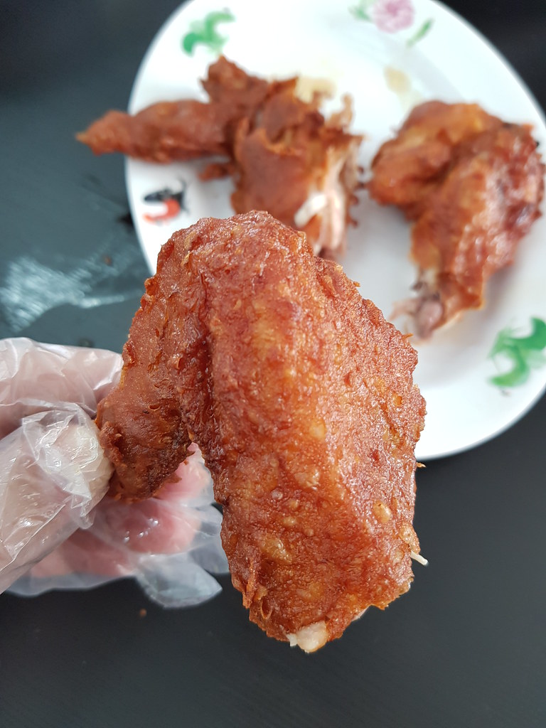 南乳炸雞翅膀 Fermented Bean Curd Chicken Wings @ 怡保德記 Ipoh Tuck Kee SS15