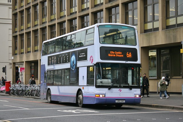First Glasgow LN51 GNZ (33097) | Route 6A | George Square, City Centre