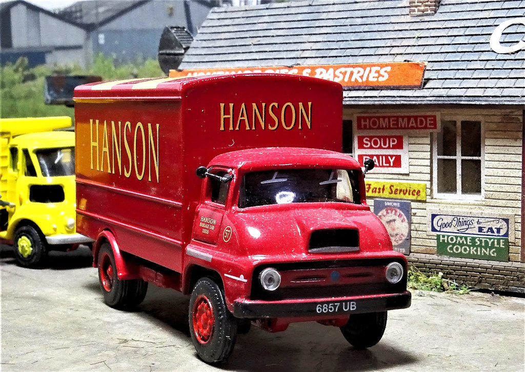 Hanson Lorry at the Cafe