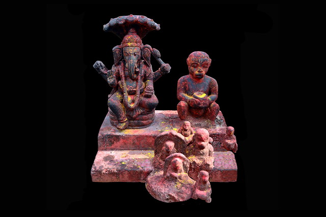 Nepal - Bungamati - Karya Binayak Temple - Ganesha & Hanuman - 20d