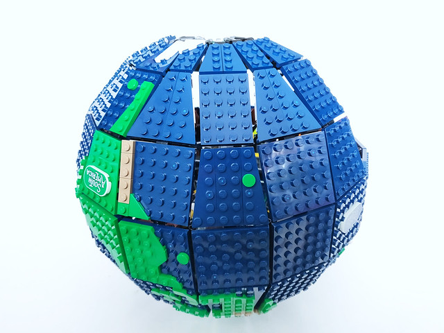 LEGO Ideas The Globe (21332) Review - The Brick Fan