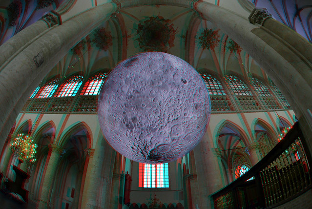 Museum of the Moon by Luke Jerram Grote-Kerk Breda 3D