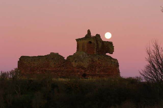Redcastle Wolf Moon.