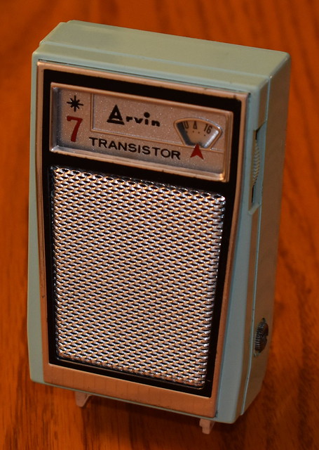 Vintage Arvin Mighty Mite Transistor Radio, Model No. 61R35 (Ice Blue), AM Band, 7 Transistors, Made In USA, Circa 1961