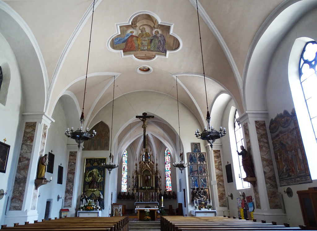 altar mayor interior iglesia de la Asunción Pfarrkirche Mariae Himmelfahrt Fugen Austria 01
