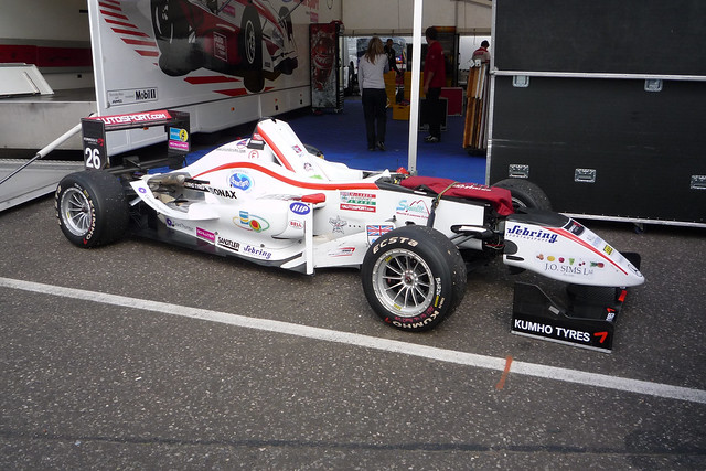 Mücke Motorsport Dallara F308 No. 26 - Alexander Sims