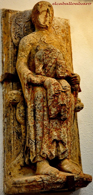 826 – Virgen con Niño - Iglesia Ntra Sra Asunción – Lagunas de Somoza (León) – Spain.
