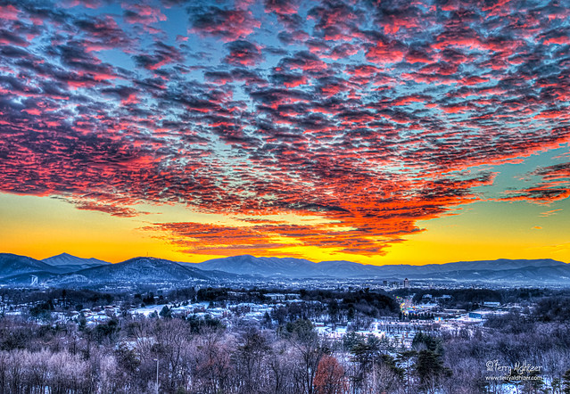 Cold Colorful Clouds -  Roanoke Valley [Explore!]