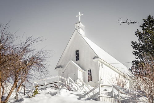 church catholic building historicsites winter bw blackandwhite