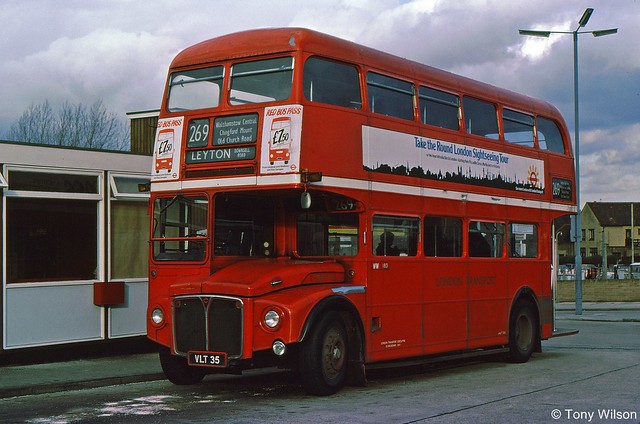 VLT35 London Transport RM35