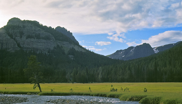 GREATER YELLOWSTONE: Five Pockets. Horse Creek flows through.