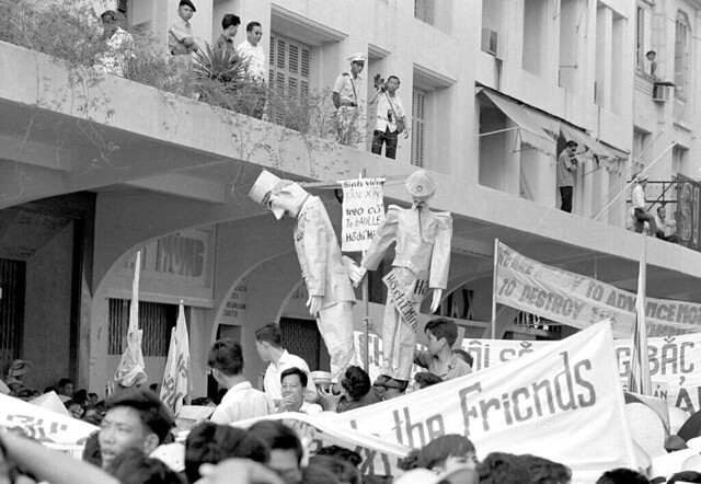Vietnamese Protest 1964