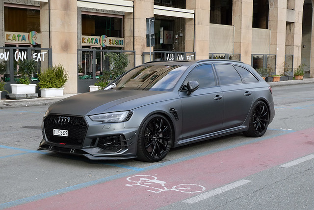 Audi RS4-R Avant ABT