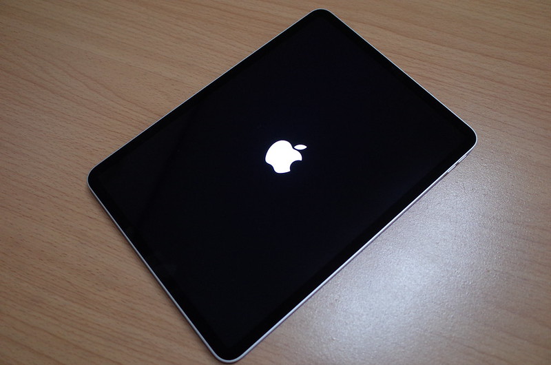 14Apple iPad pro 11inch電源オン