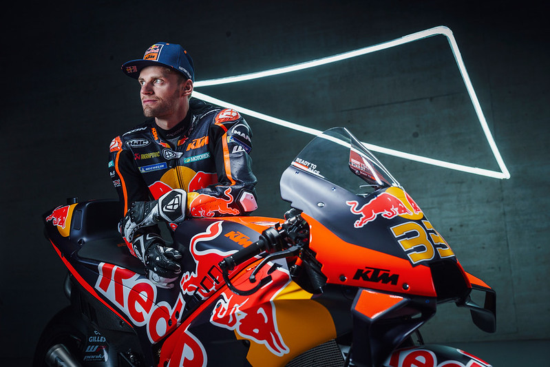 427271_Brad Binder_RC16 33_Red Bull KTM_MotoGP Team Presentation 2022 _15_