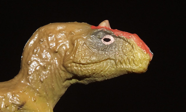 Majungasaurus (†Majungasaurus crenatissimus) PNSO replica